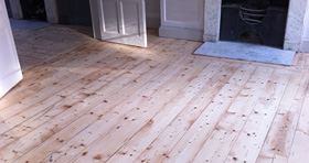 sanding4_repairedgeorgianpinefloor